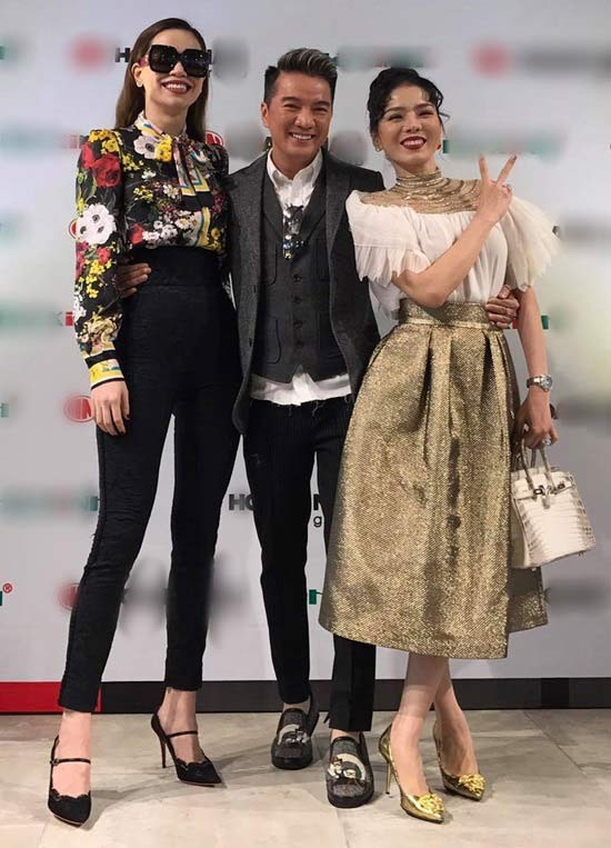 Khi nói về cơ hội hàn gắn của hai người em thân thiết, Đàm Vĩnh Hưng cho biết: "Thực sự điều này hơi bị khó đấy. Cả showbiz này cũng đều đang mong chứ không phải chỉ riêng tôi đâu". (Ảnh: Vietnamnet)