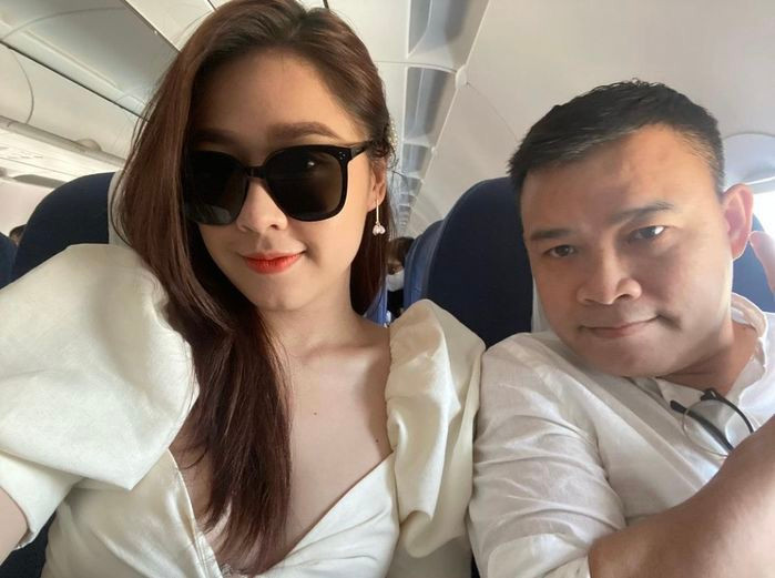 BTV Hà My cũng chia sẻ việc cô đã nghỉ việc ở VTV từ cuối năm 2021, về làm CEO cho công ty mới về lĩnh vực tài chính cùng chồng sắp cưới.