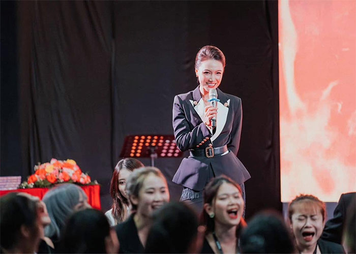 Năm 2021, Minh Hà rời VTV và dành thời gian đi du lịch, nghiên cứu, giảng dạy về khoa học tâm trí, phát triển tiềm năng con người.