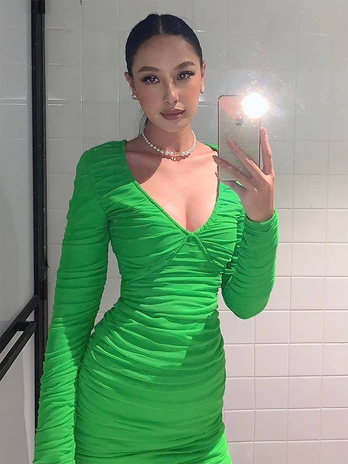 Không chỉ sở hữu thân hình đẹp, khuôn mặt của Tường Linh cũng rất hài hòa, ưa nhìn.