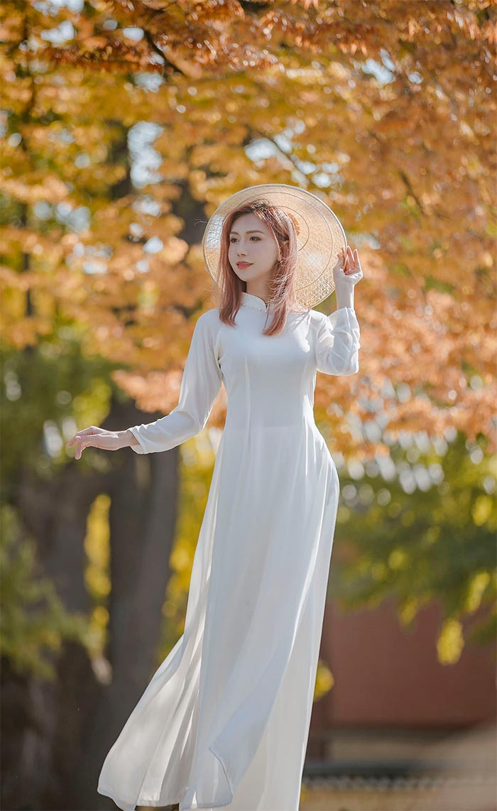 Lynk Lee khoe ảnh cực kỳ nữ tính sau phẫu thuật thanh quản Lynk Lee khoe anh cuc ky nu tinh sau phau thuat thanh quan