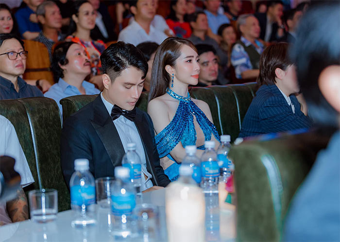 Cặp diễn viên "Chồng cũ, vợ cũ, người yêu cũ" thường cùng nhau xuất hiện trong các sự kiện.