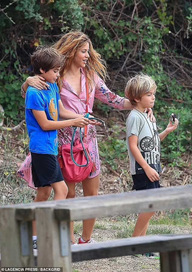 Thời gian gần đây, Shakira gặp nhiều chuyện buồn về tình cảm, công việc nên theo The Sun cô đang muốn rời khỏi Barcelona và Tây Ban Nha càng sớm càng tốt. (Ảnh: Backgrid)