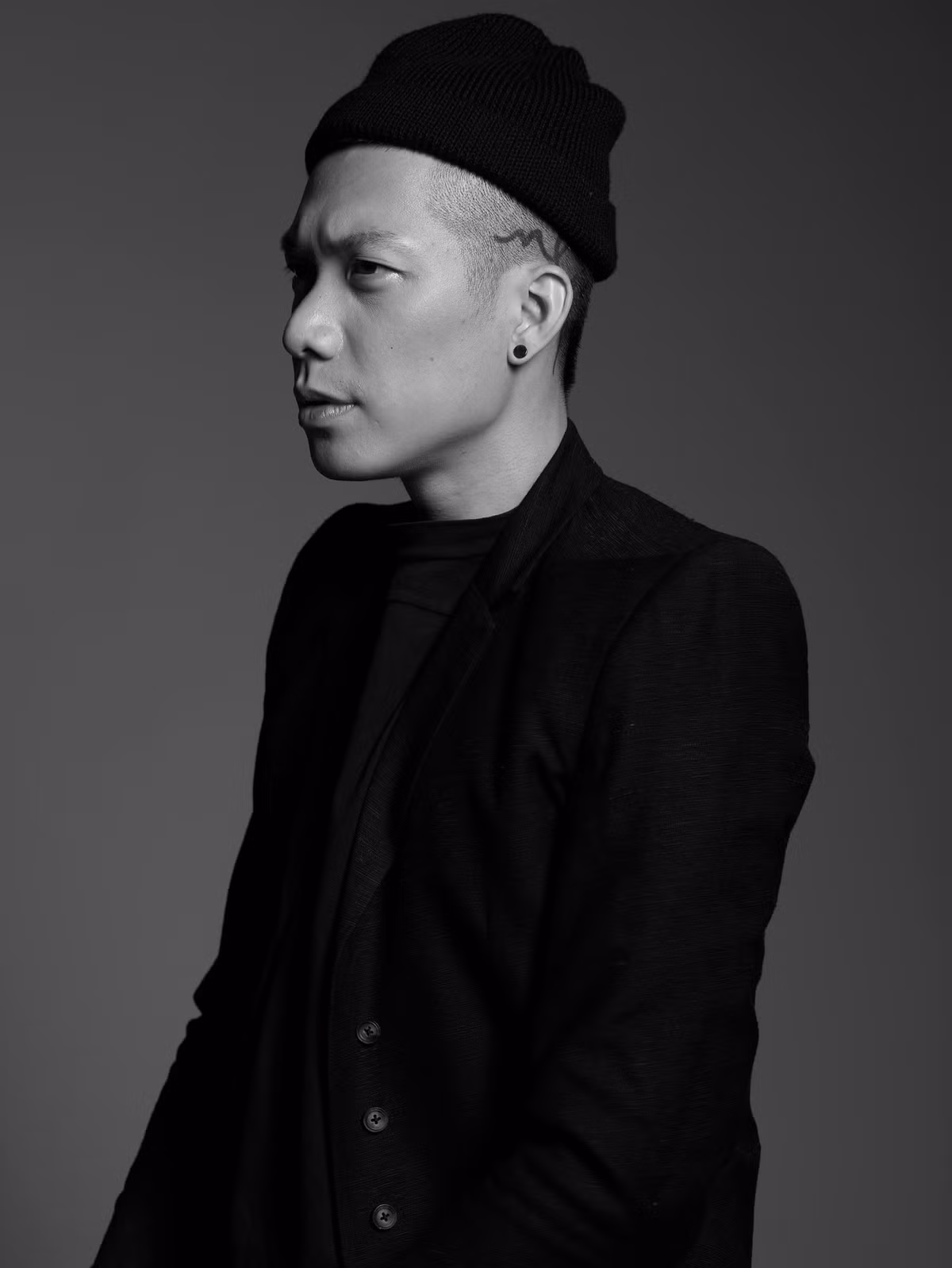 NTK ngoai se the hien ra sao o Vietnam Fashion Week 2016-Hinh-7