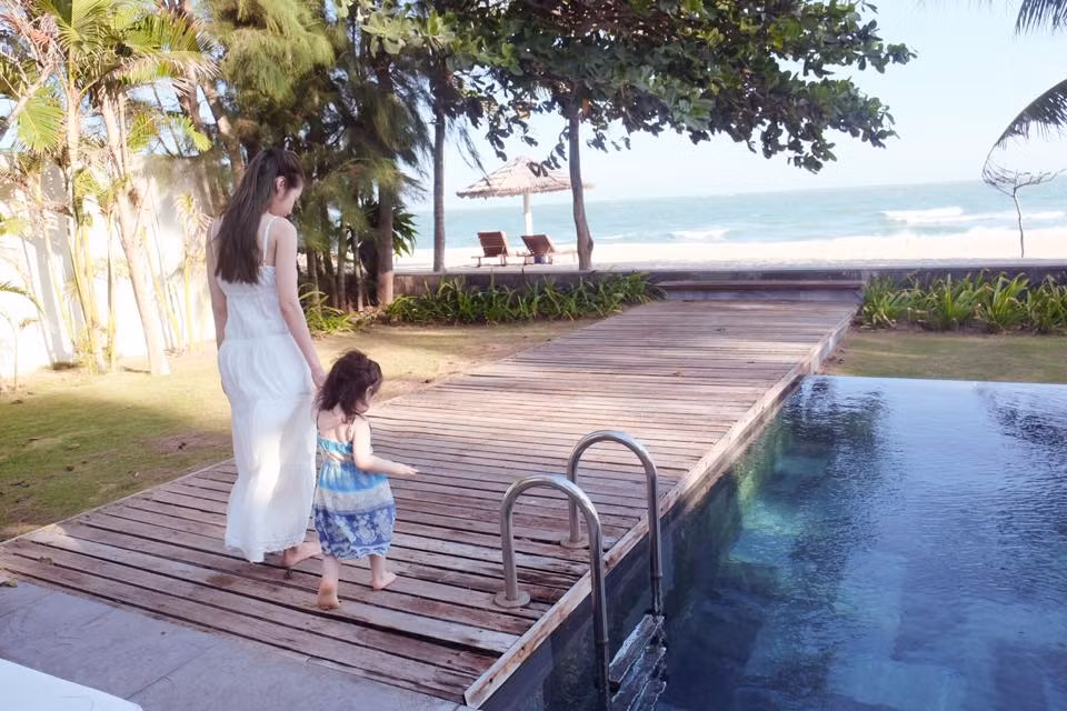 Hai mẹ con không quên ghi lại khoảnh khắc ngọt ngào, tuyệt vời cùng nhau.