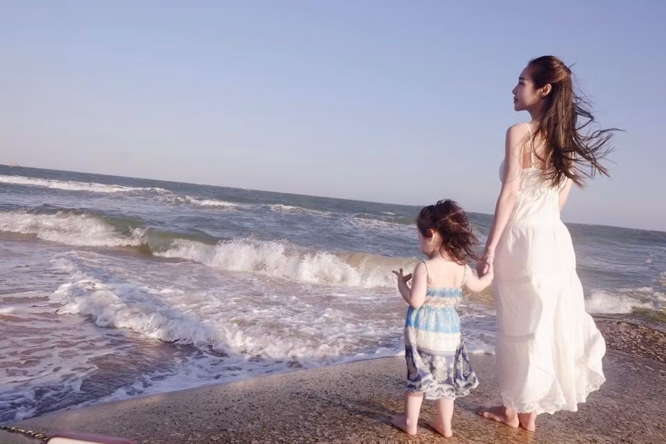 Nhiều tình cảm dành tặng cho cô bé Mộc Trà bởi nét ngộ nghĩnh, đáng yêu của bé.