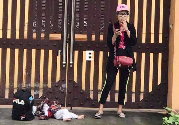 Đoàn Thúy Hà và hình ảnh cháu nhỏ nằm dưới đất gây bức xúc dư luận.