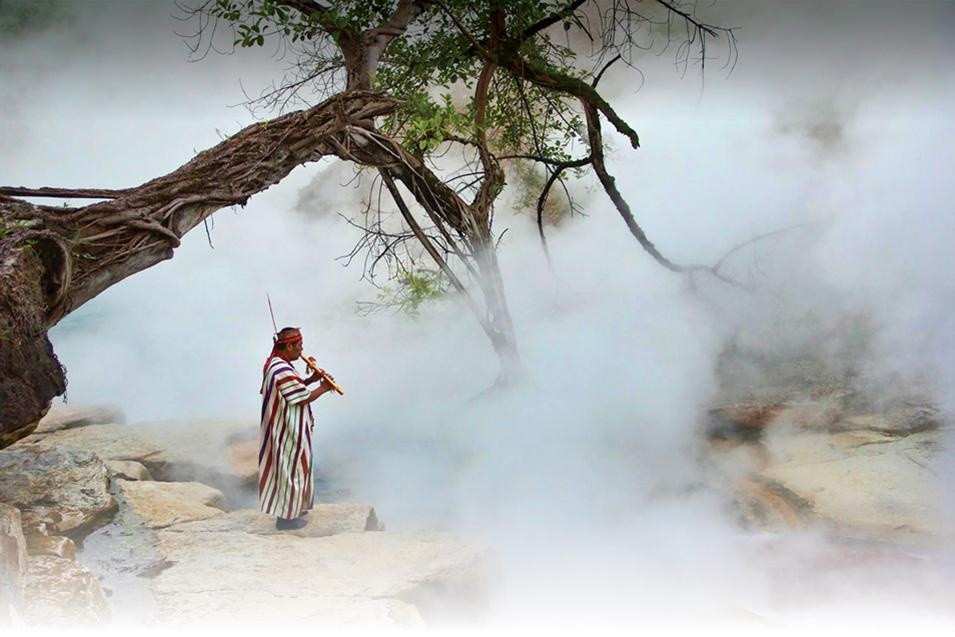 Tên của dòng sông Shanay Timpishka nằm sâu trong rừng nhiệt đới Amazon, ở Peru có nghĩa "sôi sục với sức nóng của mặt trời". Đúng như tên gọi, dòng sông này luôn sôi sục, có thể luộc chín mọi sinh vật nếu không may xảy chân rơi xuống nước. Theo đó, địa điểm bí ẩn này khiến chuyên gia loay hoay đi tìm lời giải.