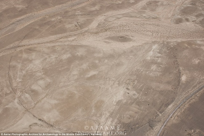 Theo đo đạc của các nhà nghiên cứu, đường kính của vòng tròn đá trên vào khoảng 220 - 455m.