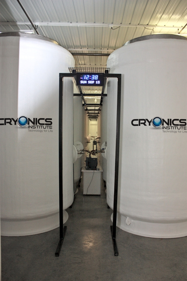 Việc bảo quản thi thể của khách hàng được Cryonics Institute tiến hành ngay sau khi người đó được xác nhận là đã chết hợp pháp.