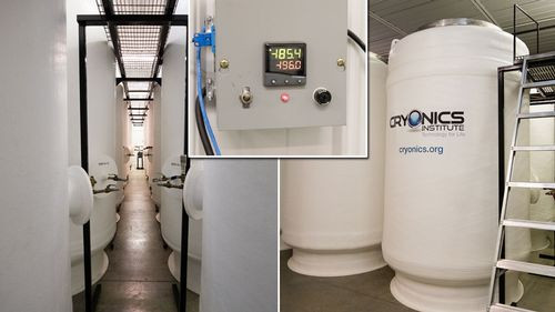 Ông Dennis Kowalski - Chủ tịch của Cryonics Institute cho hay quá trình bảo quản thi thể bắt đầu càng sớm thì cơ hội "sống lại" trong tương lai càng cao.