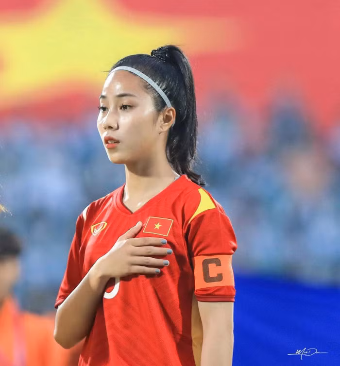 Trước đó, cầu thủ người Quảng Nam chơi rất nổi bật khi khoác áo U18, U19 Việt Nam.