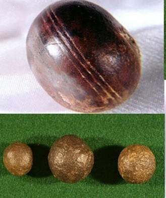 Thậm chí, một quan điểm cho rằng, nền văn minh ngoài hành tinh có thể đã tạo ra những khối cầu Klerksdorp bí ẩn.