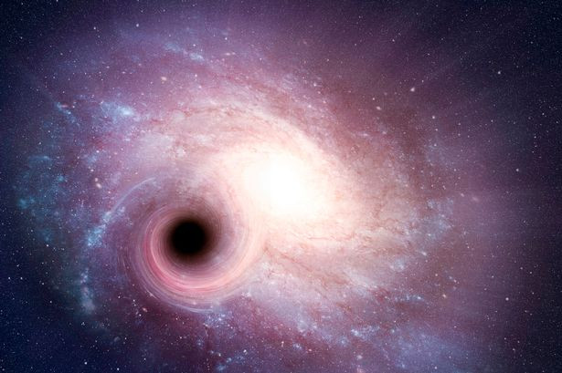 Khi đã chuyển hướng về phía Trái đất, các tia từ lõi blazar của thiên hà PBC J2333.9-2343 dễ dàng tăng cường độ, khiến một thiên hà ban đầu trở thành thiên hà vô tuyến khổng lồ.