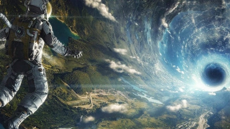 Tuy nhiên, việc chế tạo cỗ máy thời gian không phải là điều dễ dàng. Bởi lẽ, các nhà nghiên cứu cho rằng, trước tiên, các nhà khoa học cần phải chế tạo được cỗ máy có khả năng di chuyển cực nhanh như tốc độ ánh sáng. Bởi lẽ, theo thuyết tương đối của Einstein, chúng ta càng đi nhanh qua không gian thì sẽ càng lướt chậm hơn về mặt thời gian.