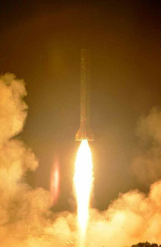 Các nguồn tin cũng cho biết rằng, Triều Tiên nhận được những tên lửa đạn đạo Scud đầu tiên từ Ai Cập trong năm 1979 hoặc 1980. Trên cơ sở mẫu đạn này, Triều Tiên đã sao chép công nghệ và sản xuất. Nguyên mẫu đầu tiên được hoàn thiện trong năm 1984, và được định danh là Hwasong-5 (Hỏa Tinh 5). Tuy nhiên tình báo phương Tây và Hàn Quốc vẫn chủ yếu gọi chúng là Scud.