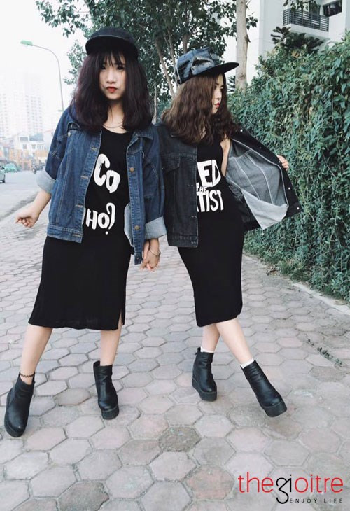 Đặc biệt, hai bạn đã cùng nhau trải qua một tình bạn bền vững kéo dài suốt 5 năm qua khiến cho nhiều người phải trầm trồ, ngưỡng mộ. Hai bạn đã vượt qua ranh giới bạn bè, để trở thành hai người bạn thân như chị em ruột thịt.