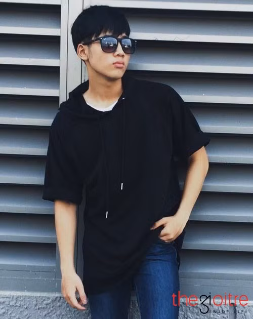 Để không bị xem thường, Talo quyết tâm mỗi ngày tập chơi bóng rổ và đến phòng tập gym. Nhờ tập chỉ tập luyện thể dục thể thao mà từ một chàng trai “nhỏ con” ngày nào, Talo trở thành một chàng trai có ngoại hình cường tráng với cân nặng 63 kg.