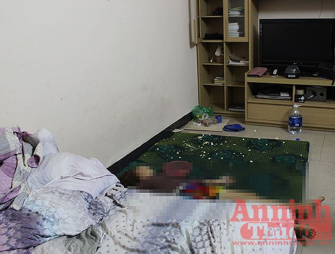 Cô gái trẻ sinh năm 1998 tử vong vì ngạt thở. Trước đó, tưởng nạn nhân là ma nên Châu Việt Cường đã nhét 3 củ tỏi cùng 30 nhánh tỏi vào miệng cô gái.