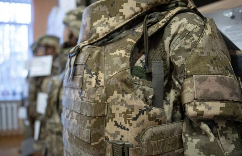 Trong khi đó, thống đốc vùng Nikolaev do Kiev kiểm soát, ông Kim, tuyên bố cần huy động toàn bộ người dân Ukraine, không có ngoại lệ, tham gia vào Lực lượng vũ trang Ukraine. Con số mà ông này ước tính lên tới 40 triệu người. Ảnh: Topwar.