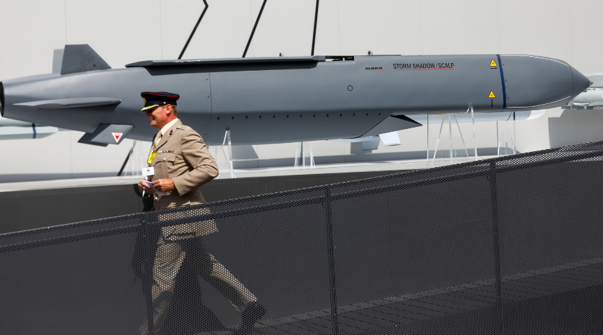 Tuy nhiên, cả Không quân Pháp và Anh đều không có bất cứ phiên bản hay biến thể nào có tầm phóng lớn hơn 250km và đạt đến 400km. Do đó, rất có khả năng là NATO đã cung cấp cho Kiev phiên bản gốc của dòng tên lửa hành trình tấn công mặt đất này. Ảnh: iiss.org. 