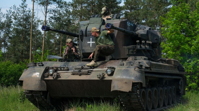 "Chúng ta cần điều khiển hỏa lực phối hợp, nghĩa là thứ gì đó kiểm soát mọi vũ khí bắn hoặc không bắn", chuyên gia Tom Karako kết luận.