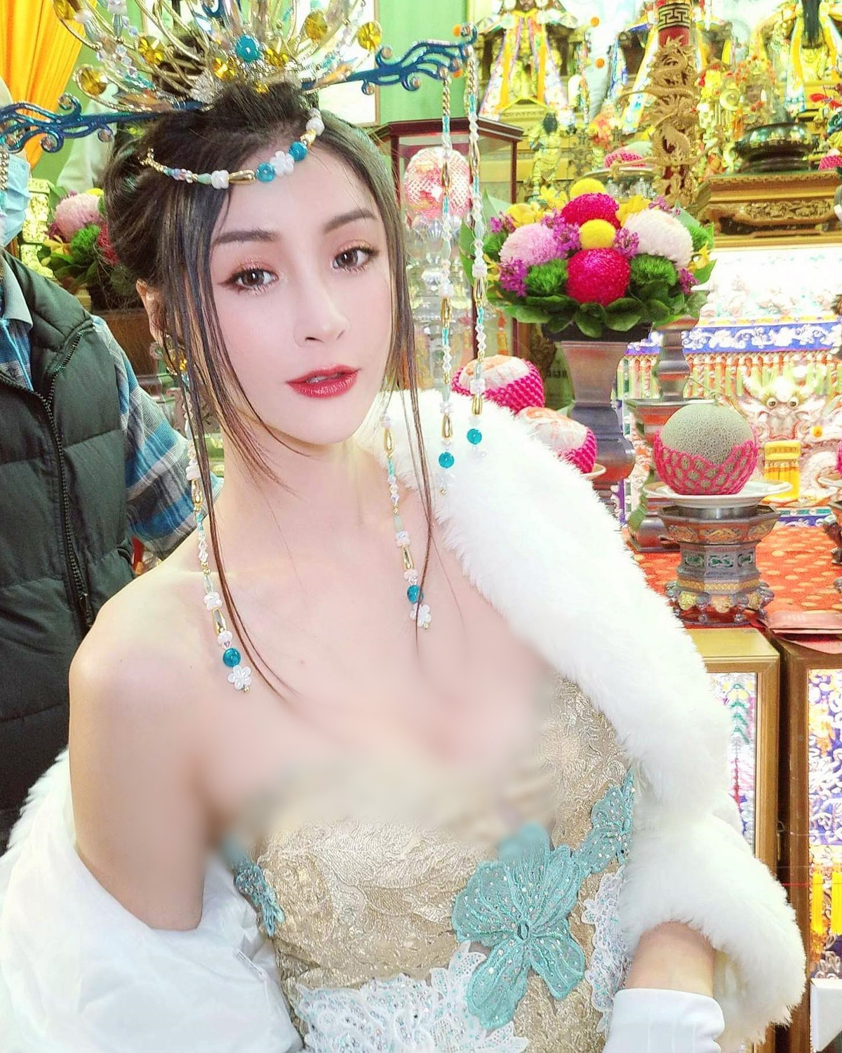 Mỗi lần xuất hiện, Snowy đều khiến người hâm mộ phải không ngừng khen ngợi nhan sắc và dáng vóc của cô nàng.