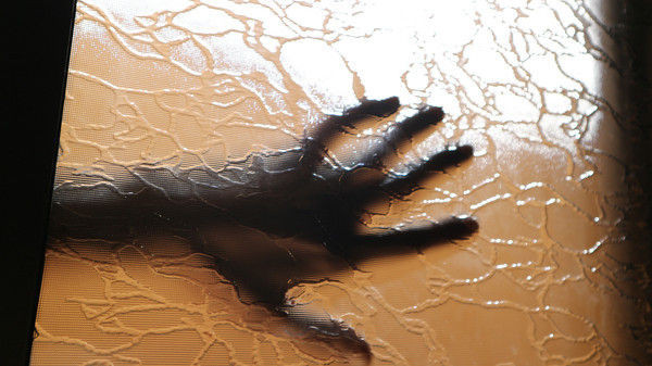 Vo bi siet no, chong lam dieu ai cung kinh hai