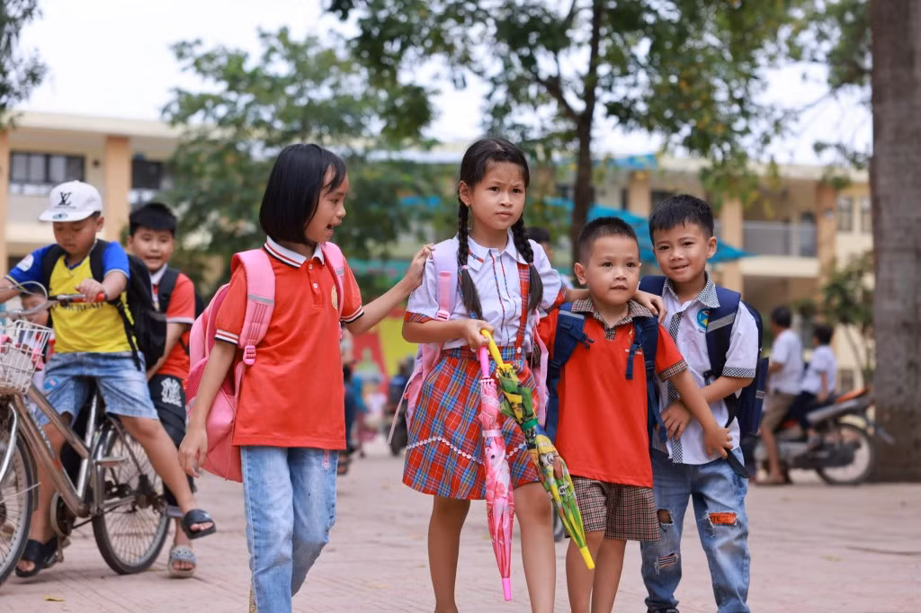 Hà Nội yêu cầu không được lạm thu đầu năm học mới Ha Noi yeu cau khong duoc lam thu dau nam hoc moi
