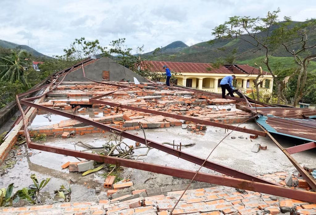 Quang Ninh ho tro 100% hoc phi cho hoc sinh