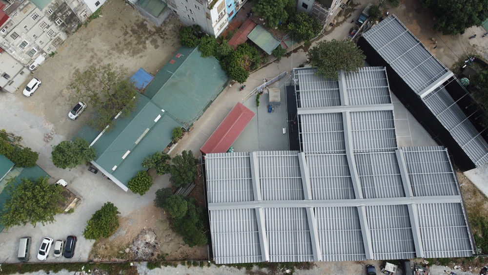 Nhằm làm rõ, khách quan các thông tin liên quan, trong các ngày 17,18/10/2024, PV Báo Tri thức và Cuộc sống đã đến liên hệ và đặt lịch làm việc với UBND quận Nam Từ Liêm, UBND phường Mỹ Đình 1 và Công ty Cổ phần Dược Trung ương Mediplantex. Đến ngày 12/11/2024, đại diện Văn phòng UBND quận Nam Từ Liêm cho biết, về nội dung này, quận đã chuyển UBND phường Mỹ Đình 1 xử lý, trả lời thông tin.