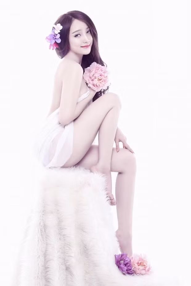 Không thể phủ nhận cô nàng đã xinh đẹp lại càng xinh đẹp hơn!