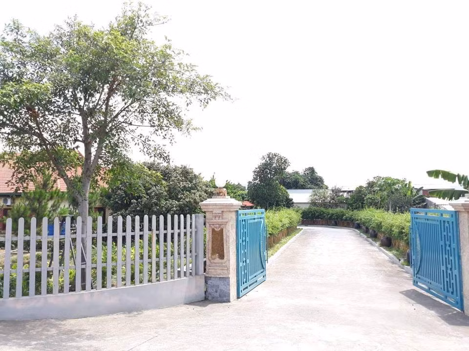 Biet phu “khung” song Kinh Thay thach thuc du luan la cua ai?-Hinh-2