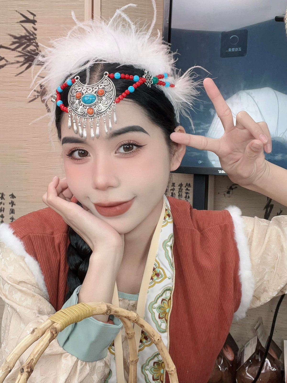 Thái Hằng chia sẻ, cô thích cuộc sống du mục bên trong xe cùng gia đình dù trong mắt nhiều người loại hình này khá trật trội và khó chịu.