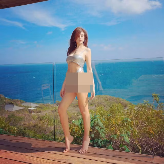 Mọi người còn hết lời ngợi khen nhan sắc ngày càng tươi trẻ, làn da mịn màng, thân hình mảnh mai của cựu hot girl Hà thành.