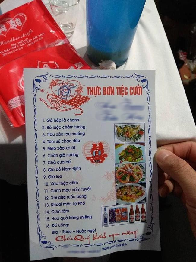 Món mèo xào sả ớt trong mâm cỗ cưới này ở Thái Bình đã gây tranh cãi, nhưng các món còn lại thì khá hấp dẫn.