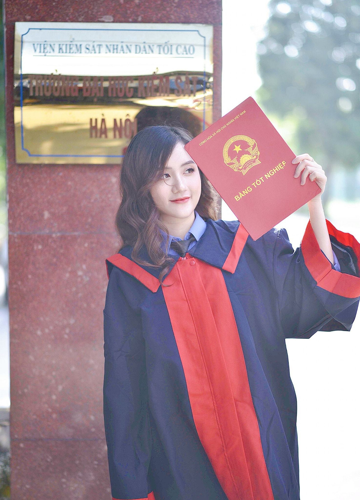 Nữ Thủ khoa Ngọc Thảo còn là một trong những tấm gương điển hình tham gia công tác đoàn và các phong trào thanh niên.