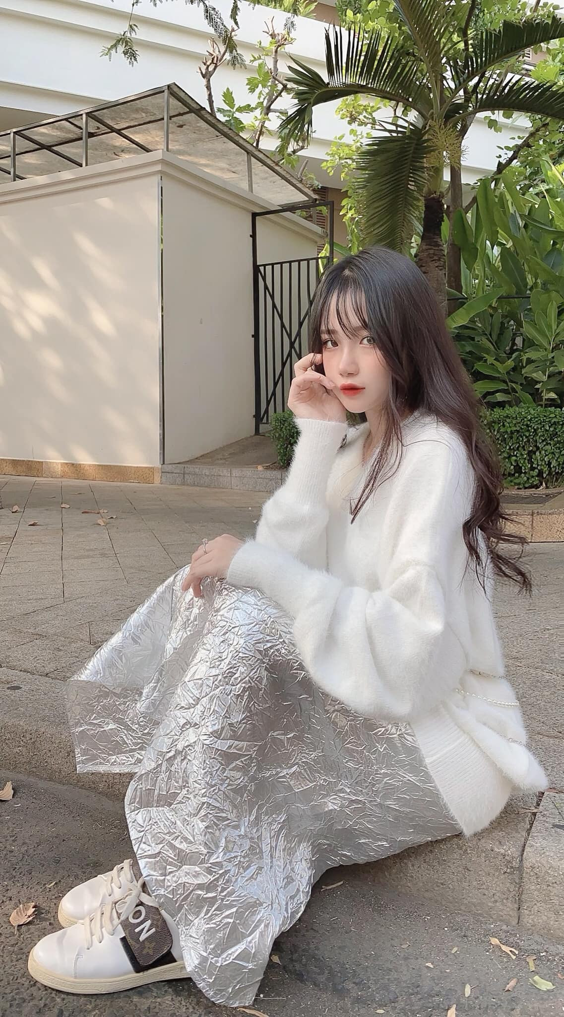 Đôi lúc Anh Thư cũng chuyển hướng sang phong cách "bánh bèo" giống như một nàng tiểu thư xinh đẹp.