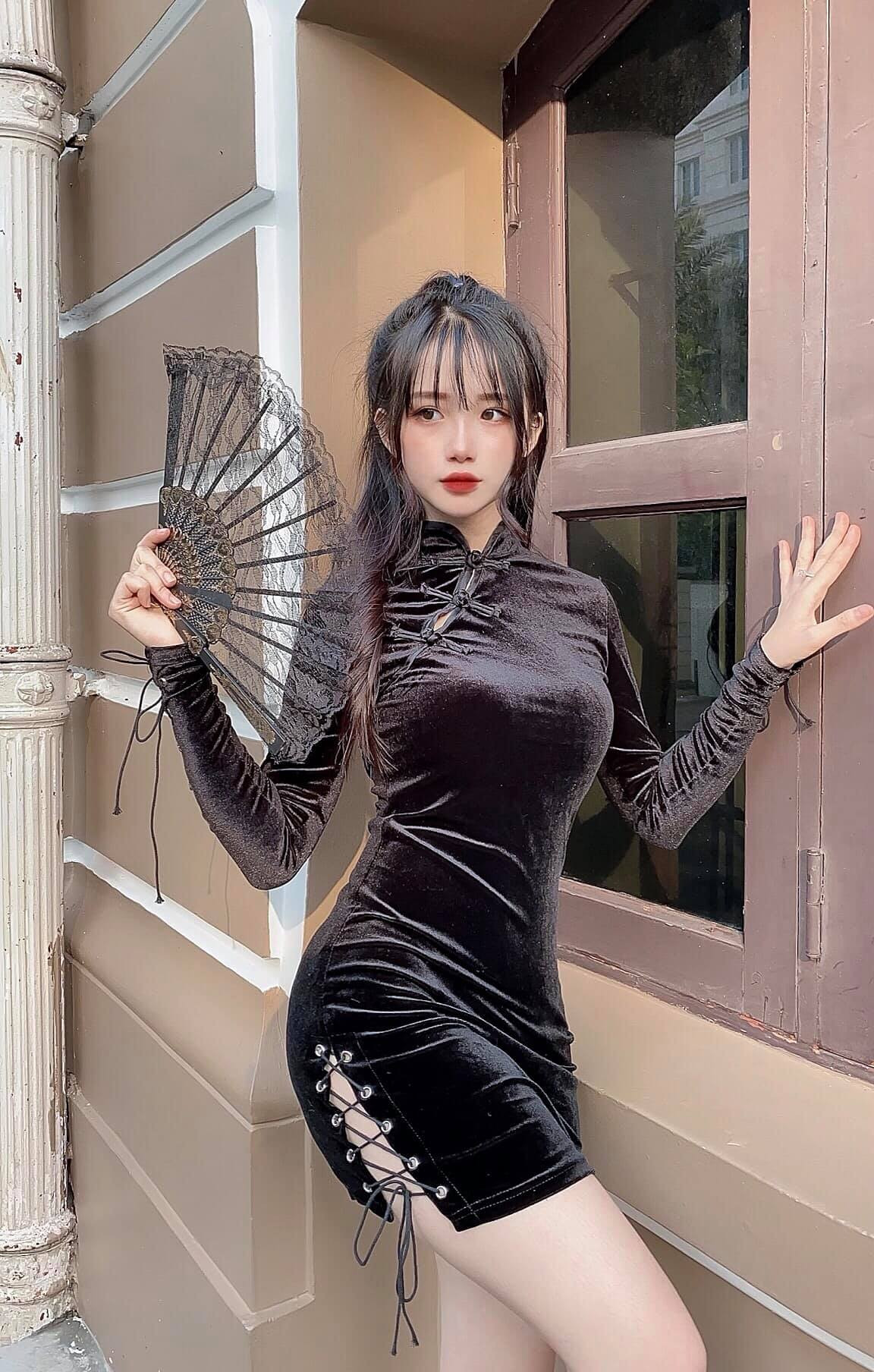 Nhờ chăm chỉ tập luyện nên Thu mới giữ được thân hình nhiều chị em mơ ước như thế này.