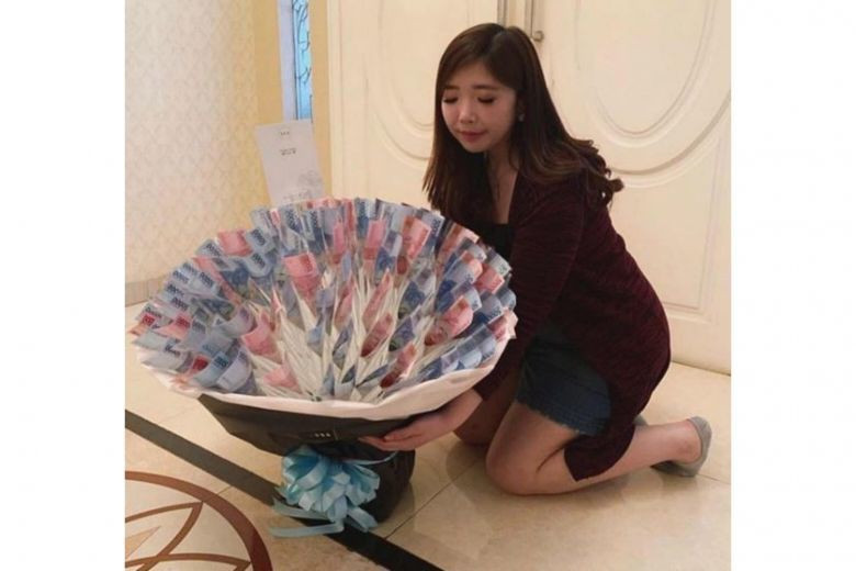 Dự đoán xu hướng tặng hoa "đồng tiền" sẽ tiếp tục được ưa chuộng và gây sốt vào dịp Quốc tế phụ nữ 8/3. Ảnh: Tổng hợp