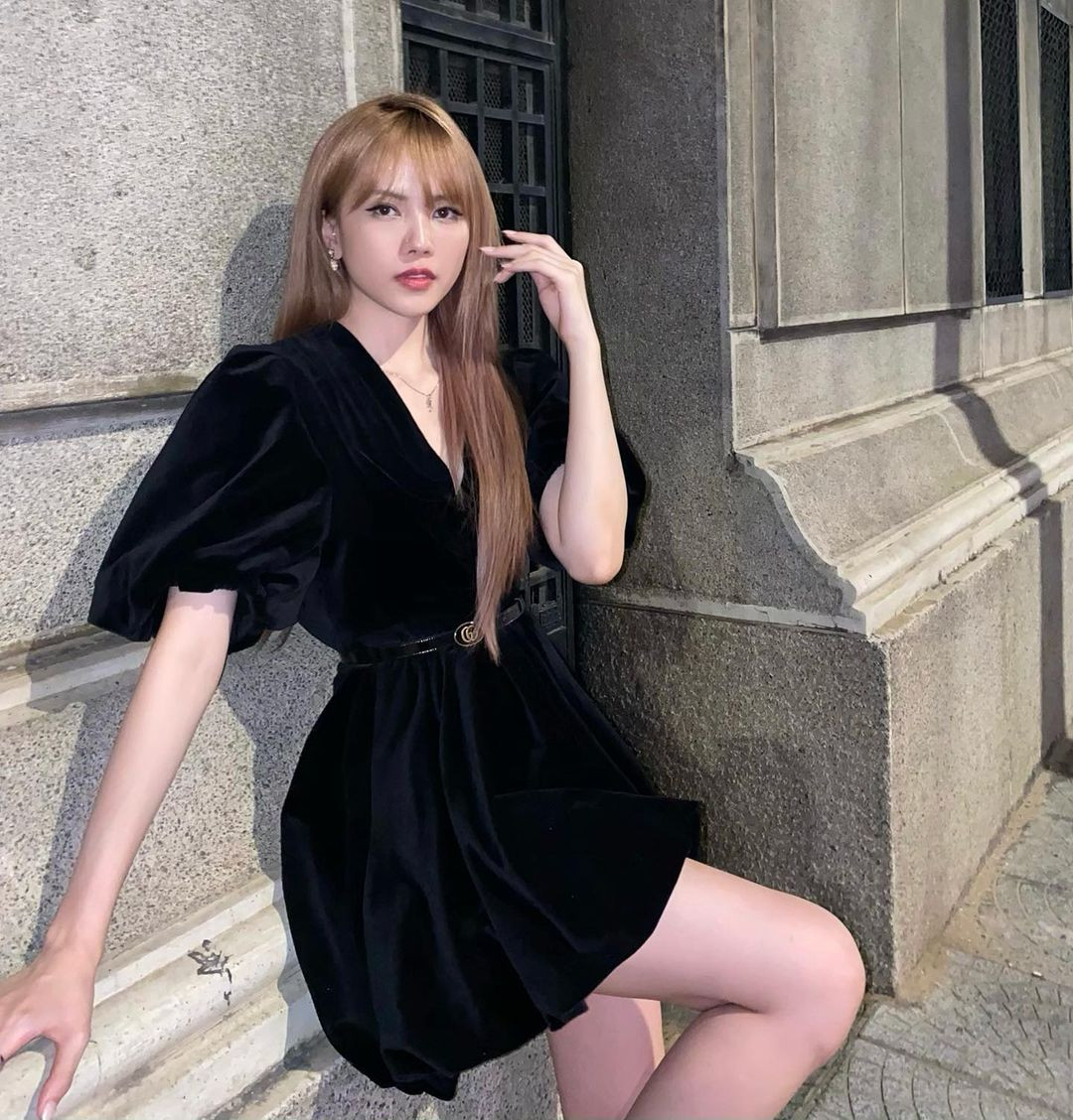 Dưới phần bình luận, rất nhiều cư dân mạng cũng xuýt xoa trước diện mạo mới đẹp lung linh của Thiều Bảo Trâm. Ảnh: FBNV