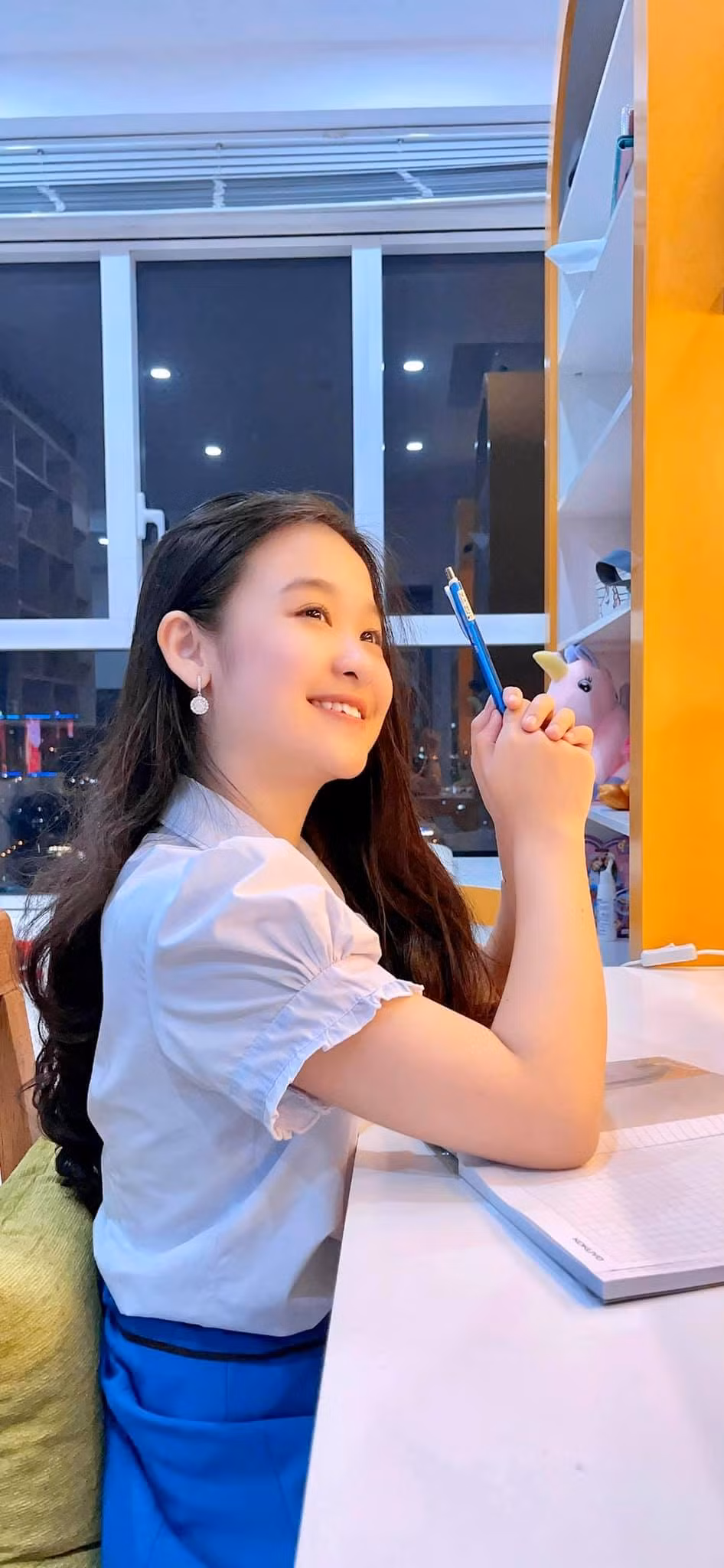 Ngoài ra, Bảo Ngọc cũng không quên gửi lời cảm ơn đến mẹ, người đã thầm lặng hy sinh, giúp đỡ để em có được thành quả như ngày hôm nay.