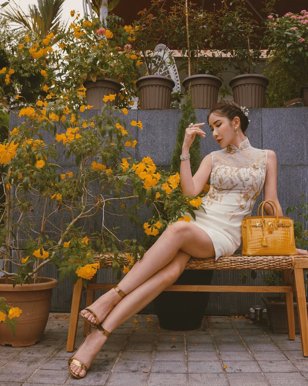 Sau khi ly hôn, Jamie Chua sống một cuộc sống xa hoa. Trong nhà của cô còn có một phòng dành riêng cho các món đồ Hermès sang trọn và phải mở khóa bằng vân tay mới có thể vào phòng.