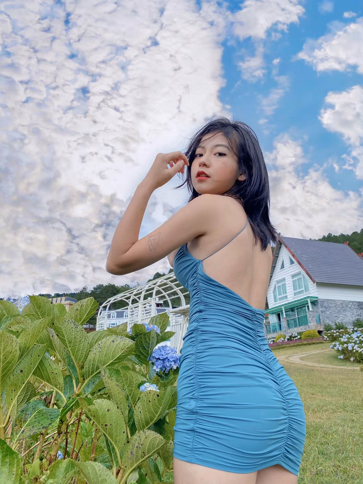 Ngoài việc học tập, hiện tại Trang Lucy còn làm MC, streamer.