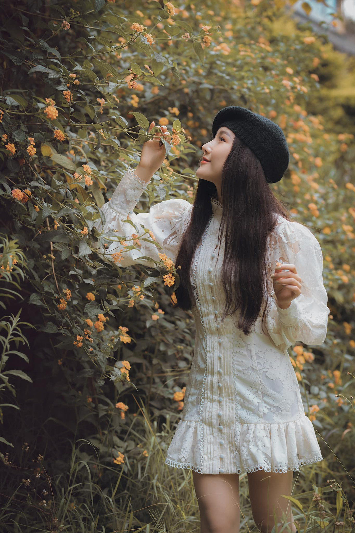 Vũ Diễm My từng được biết đến là nữ MC của "Bản tin thời tiết nông vụ" kênh VTC14 - Đài truyền hình VTC.