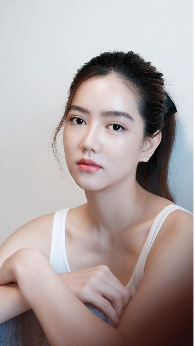 Với vẻ đẹp gợi cảm và ngoại hình sáng, ngọc nữ thể thao Thái Lan "lấn sân" nghệ thuật thứ 7, từng xuất hiện trong một số phim truyền hình và điện ảnh. Ảnh: IGNV