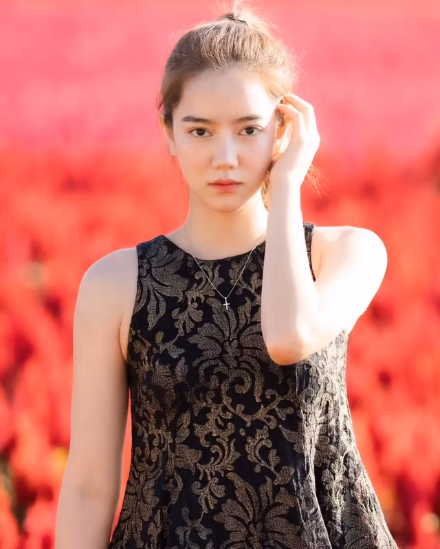 Hoa khôi làng cầu lông Thái Lan sở hữu làn da trắng mịn không tì vết.