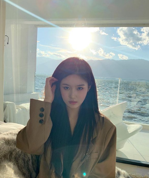 Lin Zhen từng chia sẻ bản thân cô là người luôn mong muốn sáng tạo và thay đổi nên thường xuyên làm mới hình ảnh của mình.