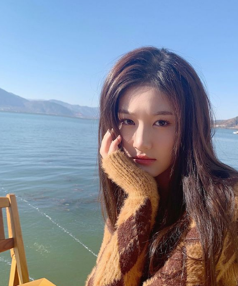 Ngắm nhìn Lin Zhen, nhiều người không tiếc lời khi gọi cô là nàng thơ của xứ Trung.