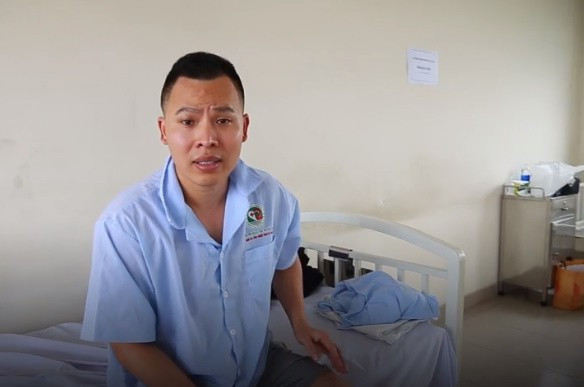 Ngay khi thông báo này được phát đi thì một nhân vật đã bất ngờ được dân mạng "réo tên", đó chính là Vũ Khắc Tiệp. Nguyên nhân anh bị dân mạng gọi tên là anh đã "bẻ lái" từ Paris sang Phú Quốc cách đây không lâu. Ảnh: Tổng hợp